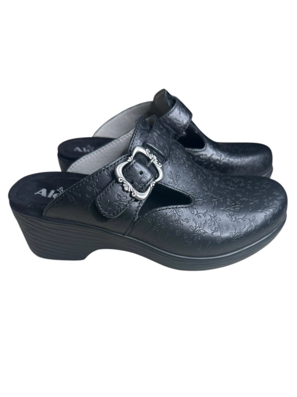 Alegria Women’s Selina Black Embossed Leather Clogs. Size 38